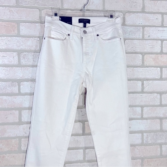 Banana Republic Factory NWT White Curvy Girlfriend Jeans Size 26T - Picture 7 of 12